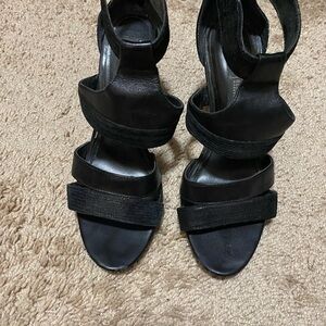 Black House White Market Black Gladiator Heels Size 7